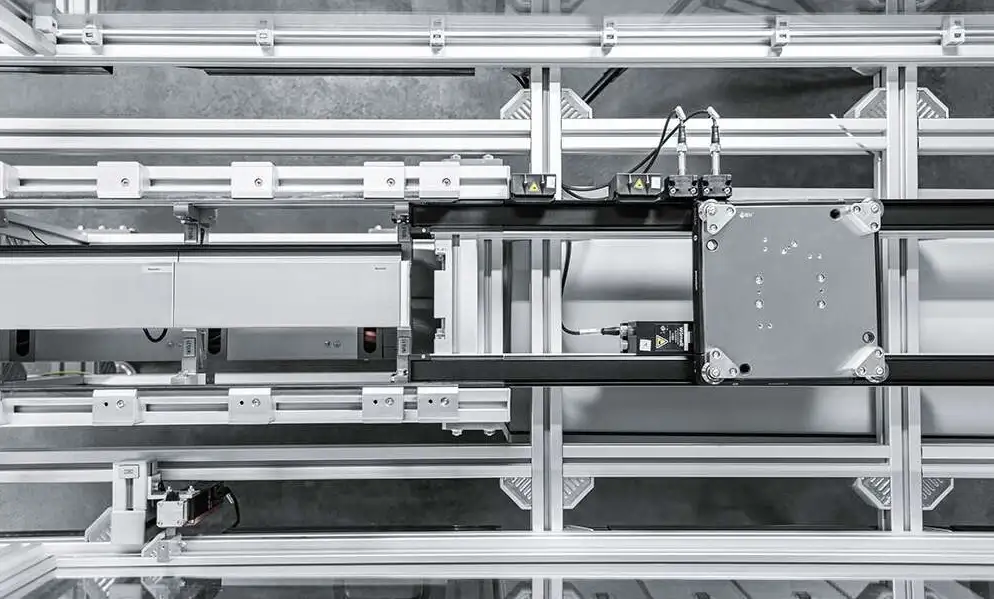 Промышленные решения FESTO: интегрированные датчики и пневматические приводы на автоматизированной платформе