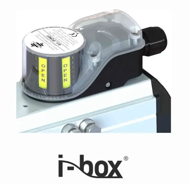 Кінцевий вимикач iBox з прозорою кришкою та індикатором «OPEN» для точного контролю положення арматури.