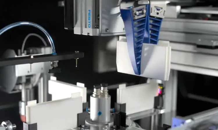 Компактные пневматические логические клапаны Festo, интегрированные в систему автоматизированного управления захватом