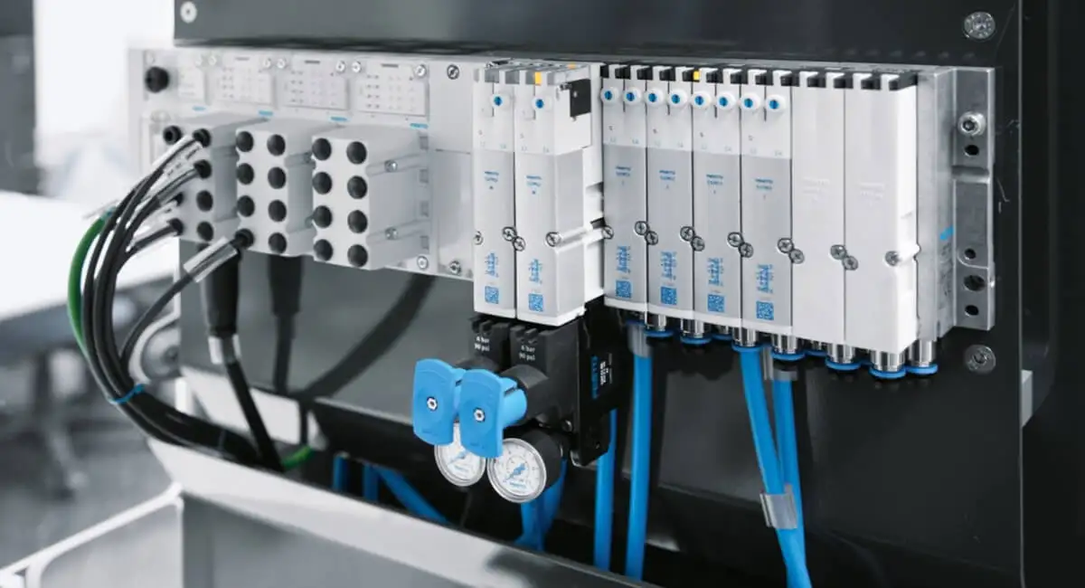 Прецизійні пневматичні міні-приводи Festo серій DGST та DGSL для точного позиціонування та енергоефективності